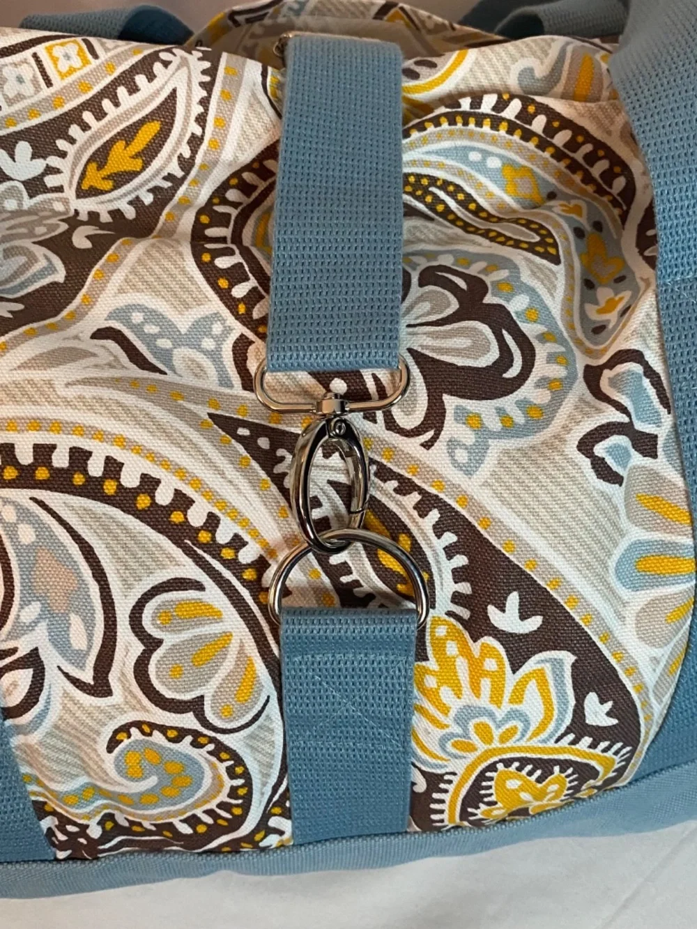 Thirty One Weekender and Cosmetic Travel Bags, New - Picture 3 of 10